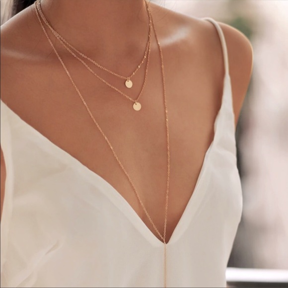 Jewelry - Dainty Layered Disc Necklace Set
